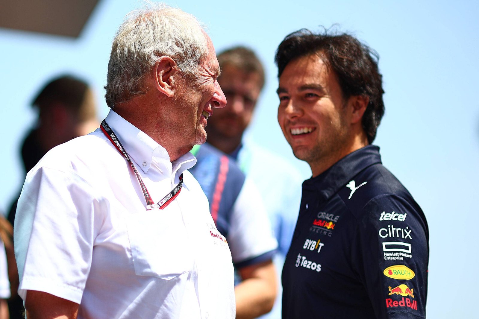 ‘Necesita un cambio de clima y de equipo’; Helmut Marko considera que Checo Pérez debe salir de Red Bull.