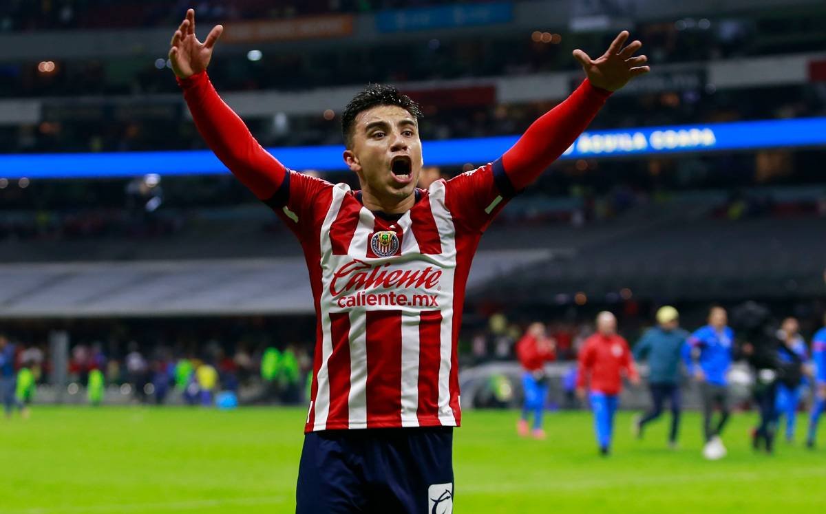 ‘Vete, no eres para este club’: Nene Beltrán revela cómo el América LO DESPRECIÓ y corrió del equipo.