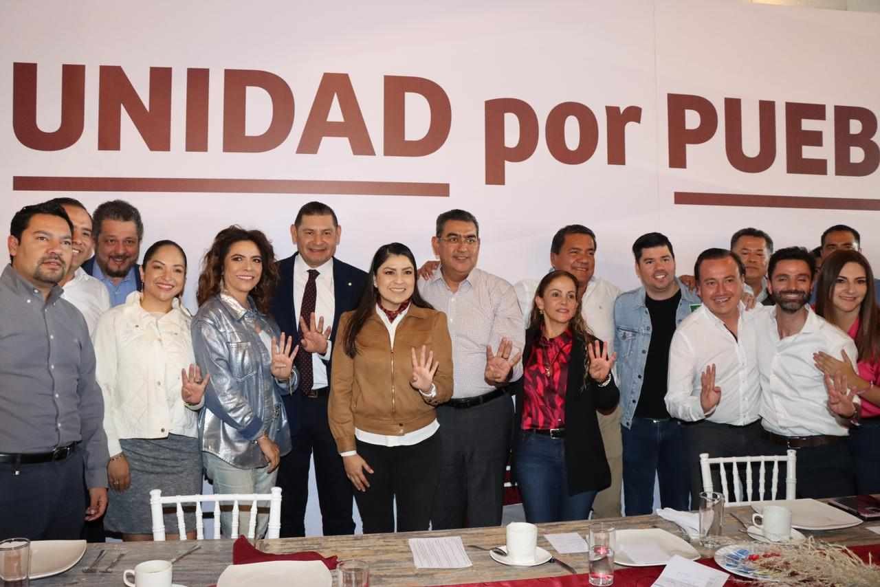 Armenta y Salomón Céspedes reúnen a liderazgos de Morena.