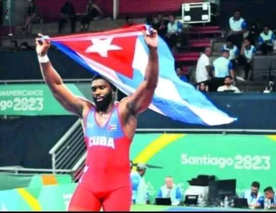 Cuba sufre fuga masiva de atletas previo al cierre de los Panamericanos 2023.