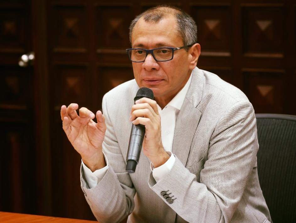 Exvicepresidente de Ecuador, Investigado por Peculado, Pide Asilo a México.