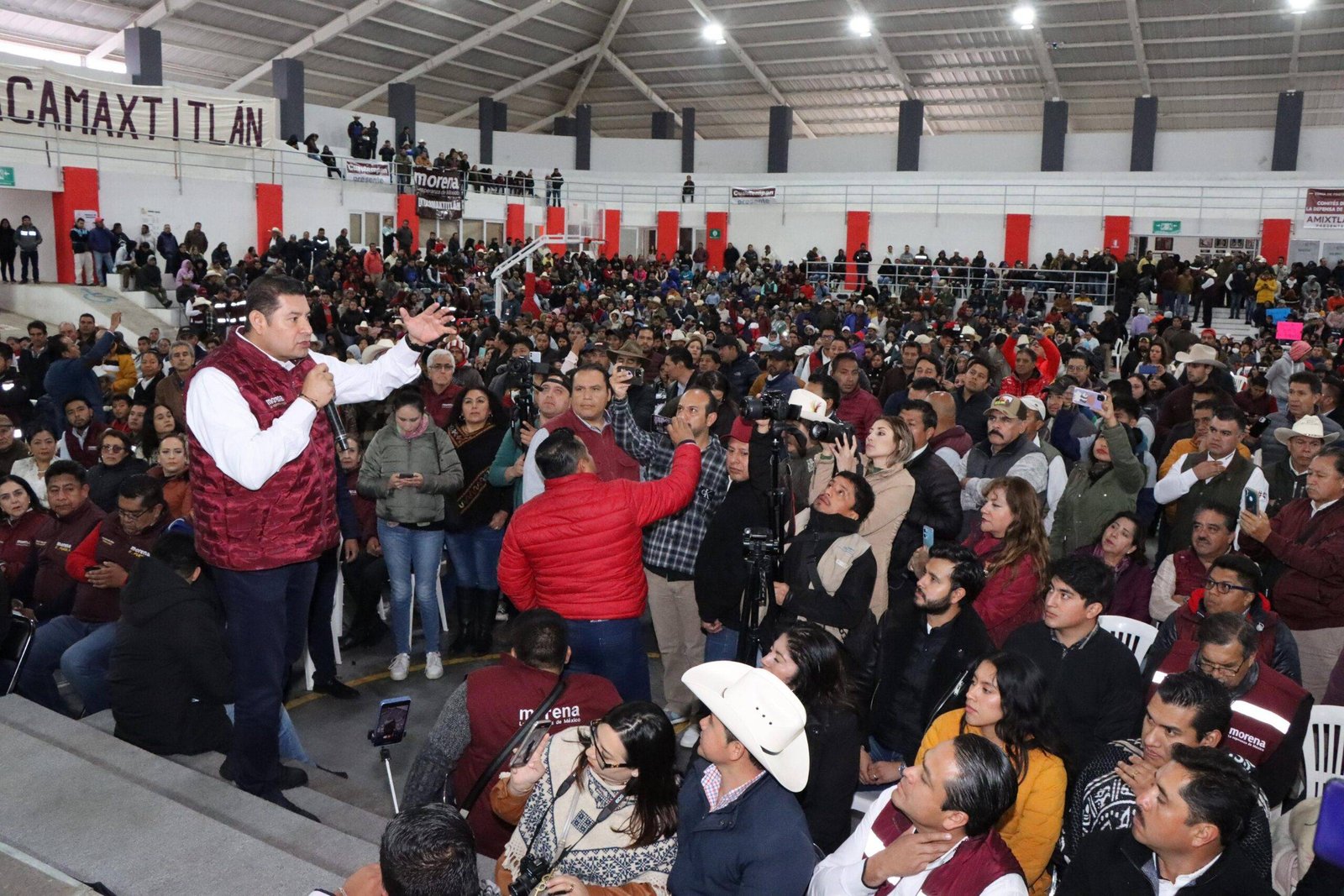 DE PROYECTO A CERTEZA; ENCUESTAS APLASTANTES.
