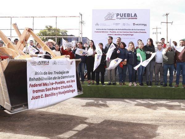 Sin descuidar seguridad pública, gobierno de Sergio Salomón inyectará más recursos en red carretera estatal.