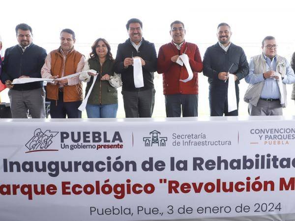 Mejora gobierno de Puebla espacios públicos para fortalecer núcleo familiar: Sergio Salomón.