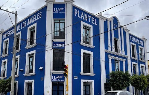 Lo asesinan dentro de la Universidad de Los Ángeles