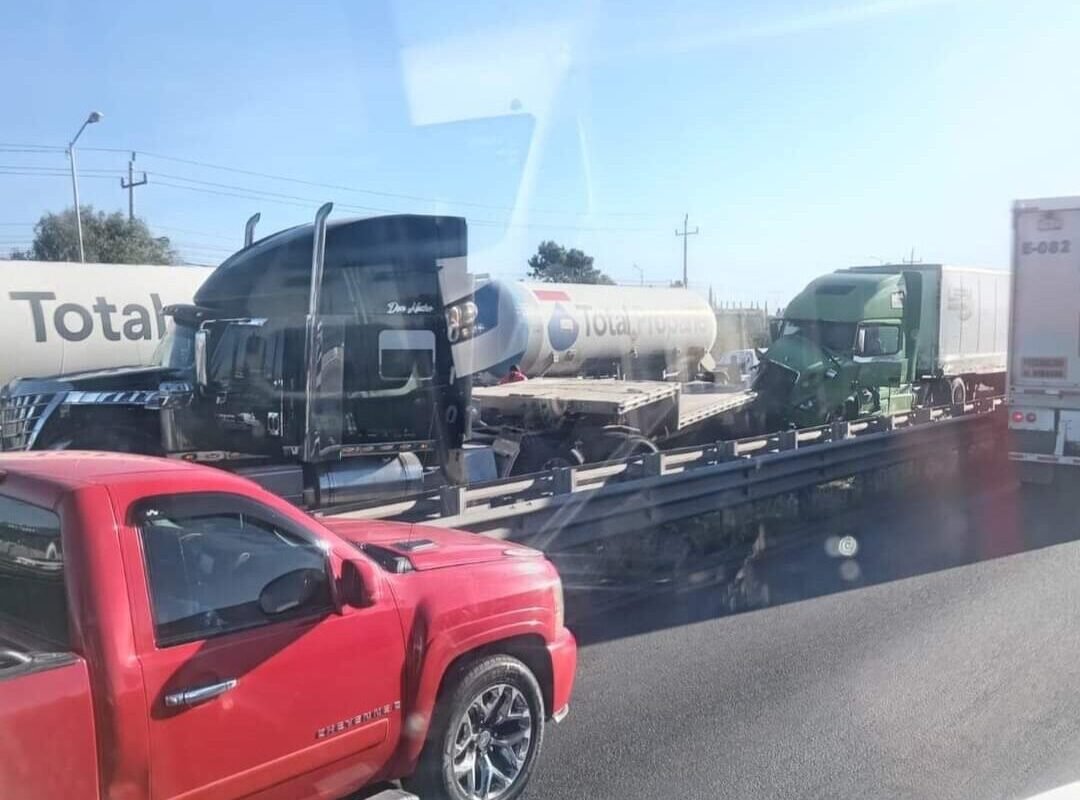 Horrible Accidente, Choque Múltiple en la México-Puebla Deja Dos Muertos.