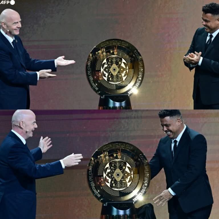 Infantino presenta el bonito Trofeo del Mundial de Clubes 2025.