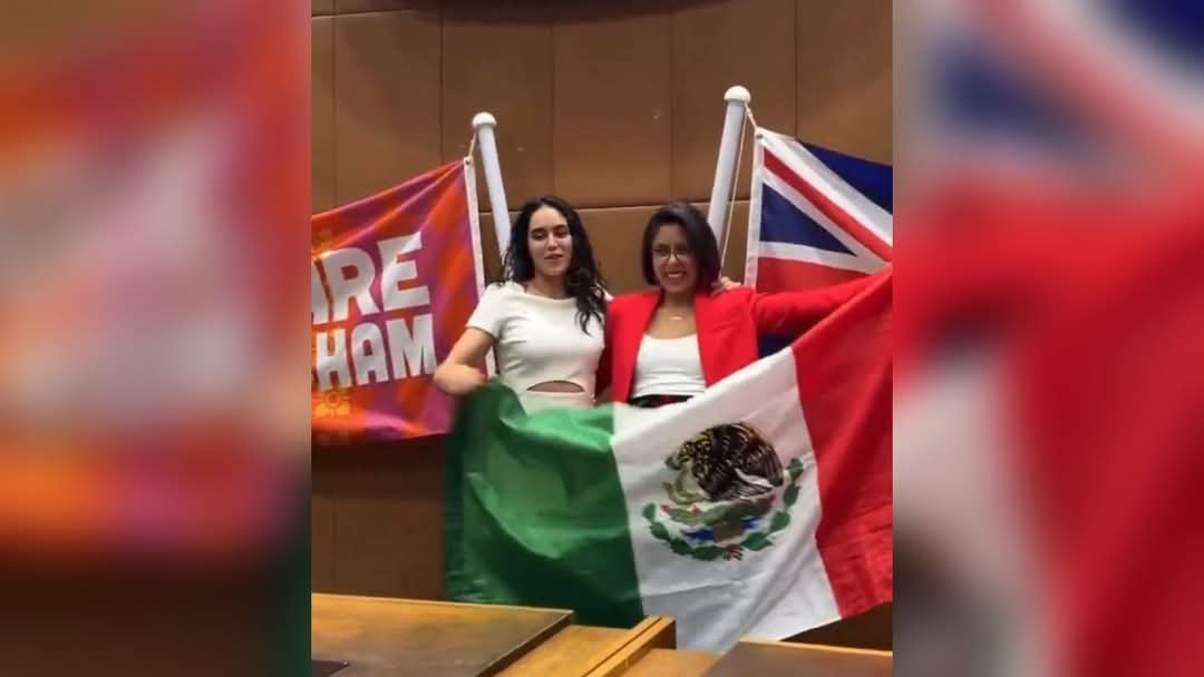 La deportista regiomantana, Elsa García aventó la bandera de México, que desagradecida.