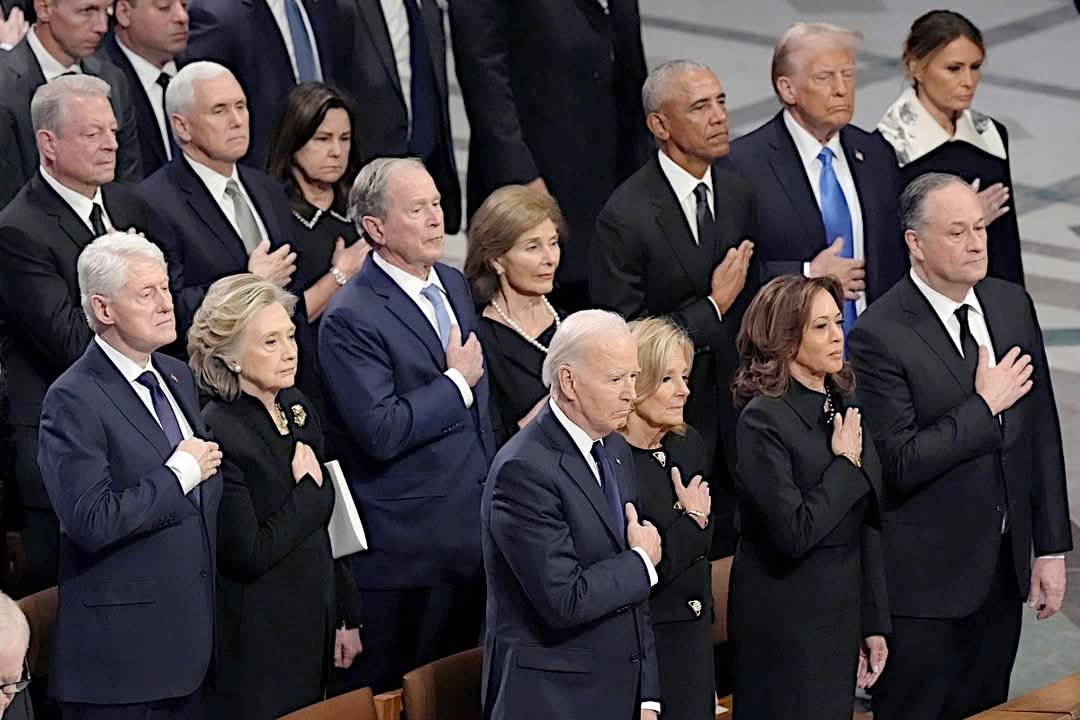 Funeral de Jimmy Carter logra Reunir a los  Últimos 5 Hombres más Poderosos del Mundo.