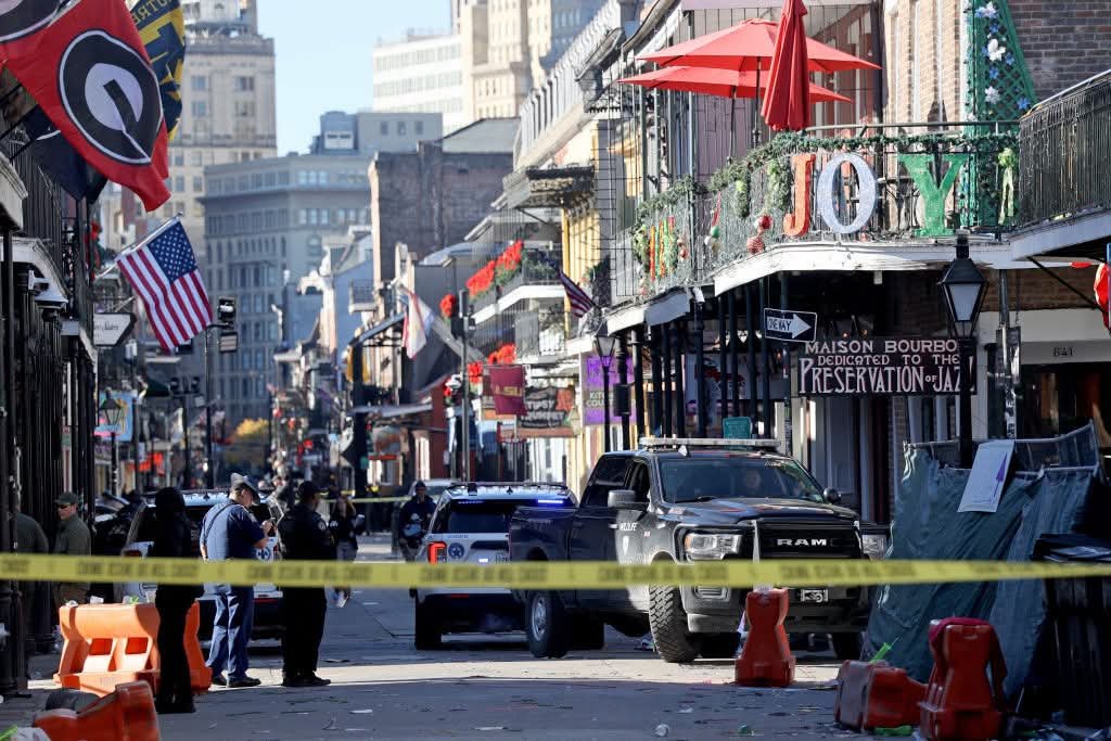 Que Forma de Comenzar el Año, Atropellamiento Masivo en Nueva Orleans.