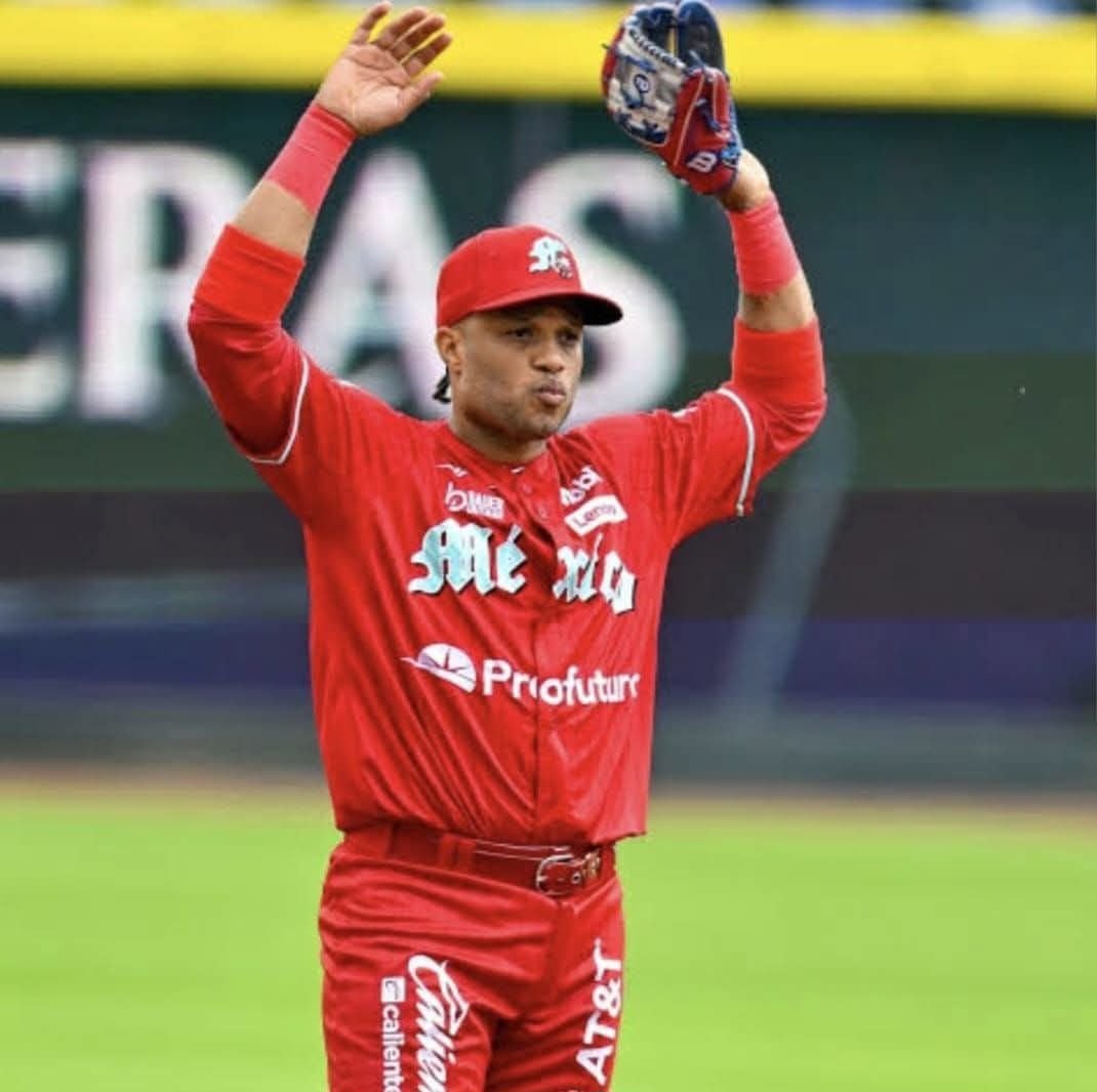 El MVP, Robinson Canó volverá a vestir los colores de Diablos Rojos en la LMB 2025.
