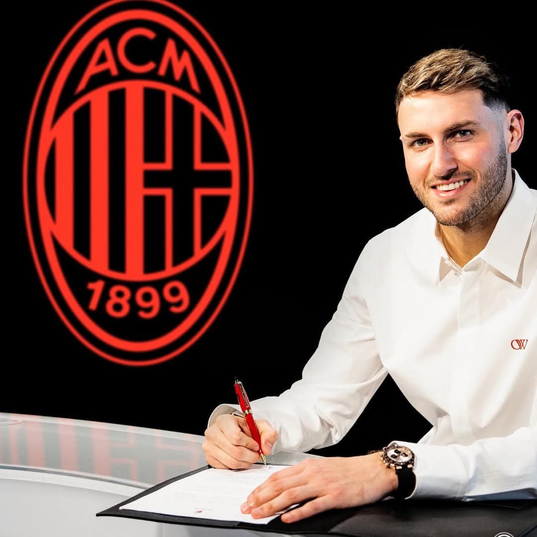 Santiago Gimenez es el nuevo romperedes del AC Milan.