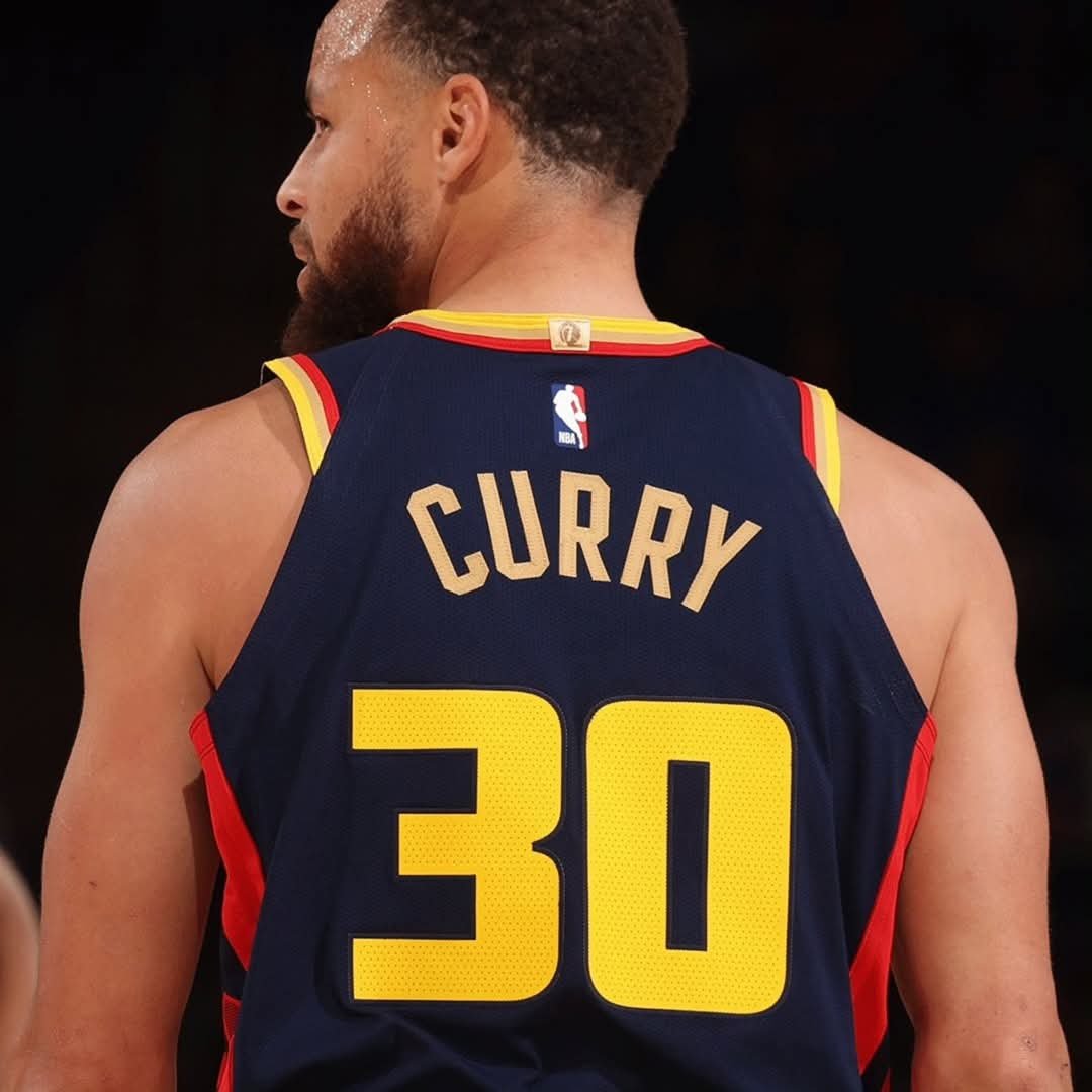 Stephen Curry, Primer jugador en la NBA en conseguir 4 mil triples.