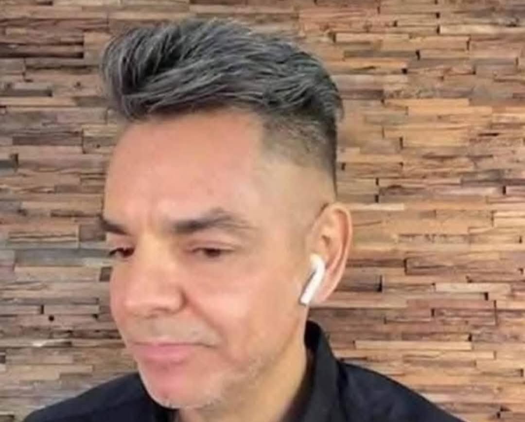 Parece que se Quedo Dormido en el Peluquero, Nuevo look de Eugenio Derbez Desata Risas en redes sociales.