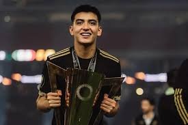 FIFA pone a Gil Mora en sus redes sociales ORGULLO MEXICANO