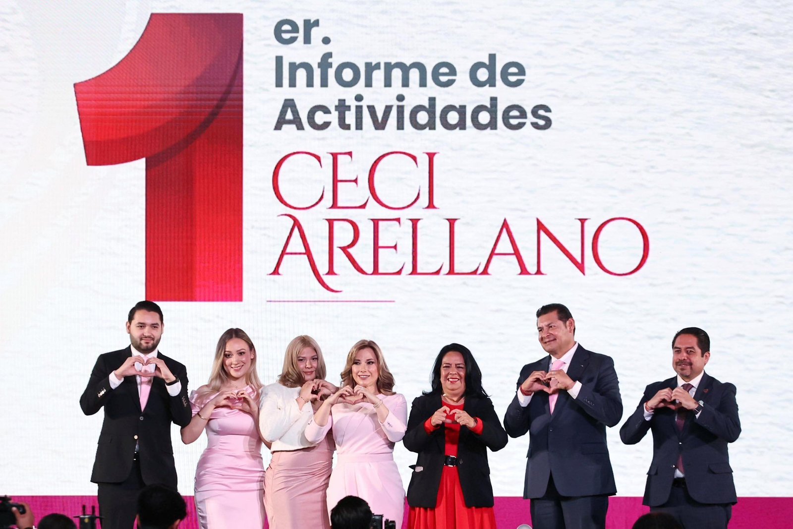 Ceci Arellano humaniza atención a grupos vulnerables