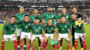 La selección está como cada cuatro años, no se le ve por dónde